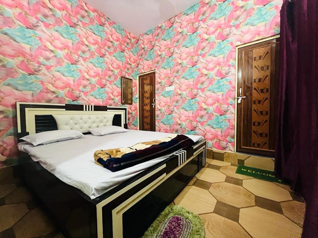 Maa Gauri Paying Guest House 瓦拉纳西 外观 照片